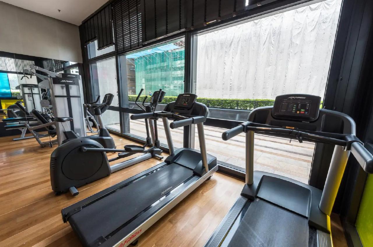 Luxury Arcoris Mont Kiara Nx 163Mall 1Bedroom 4 Pax Kuala Lumpur Bagian luar foto